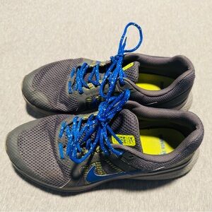 Nike Gray Sneakers with Yellow Accents Size 10.5